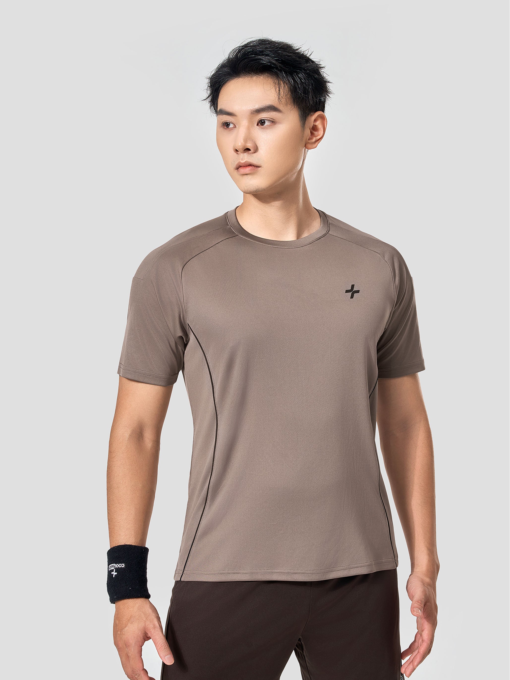 Iron brown