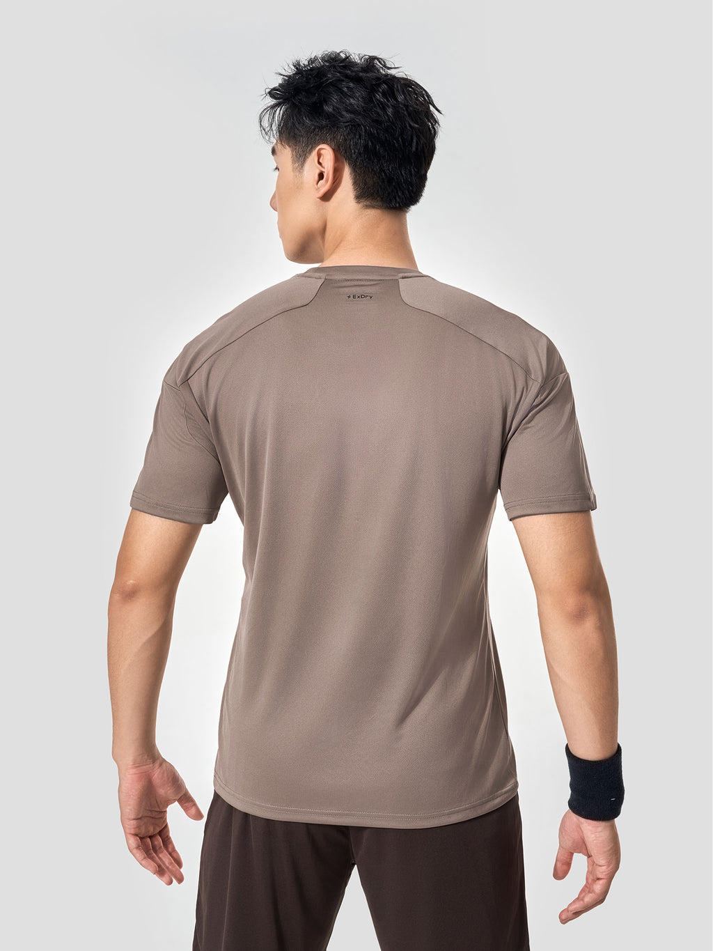 Iron brown