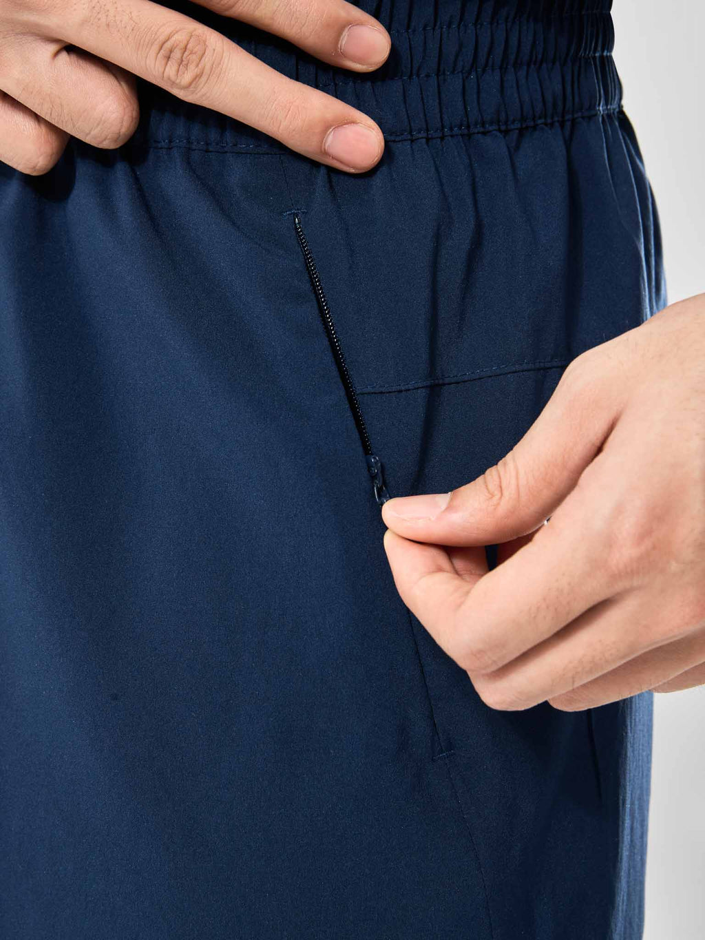 Men's 6inch Sport Shorts with Zipper Pockets