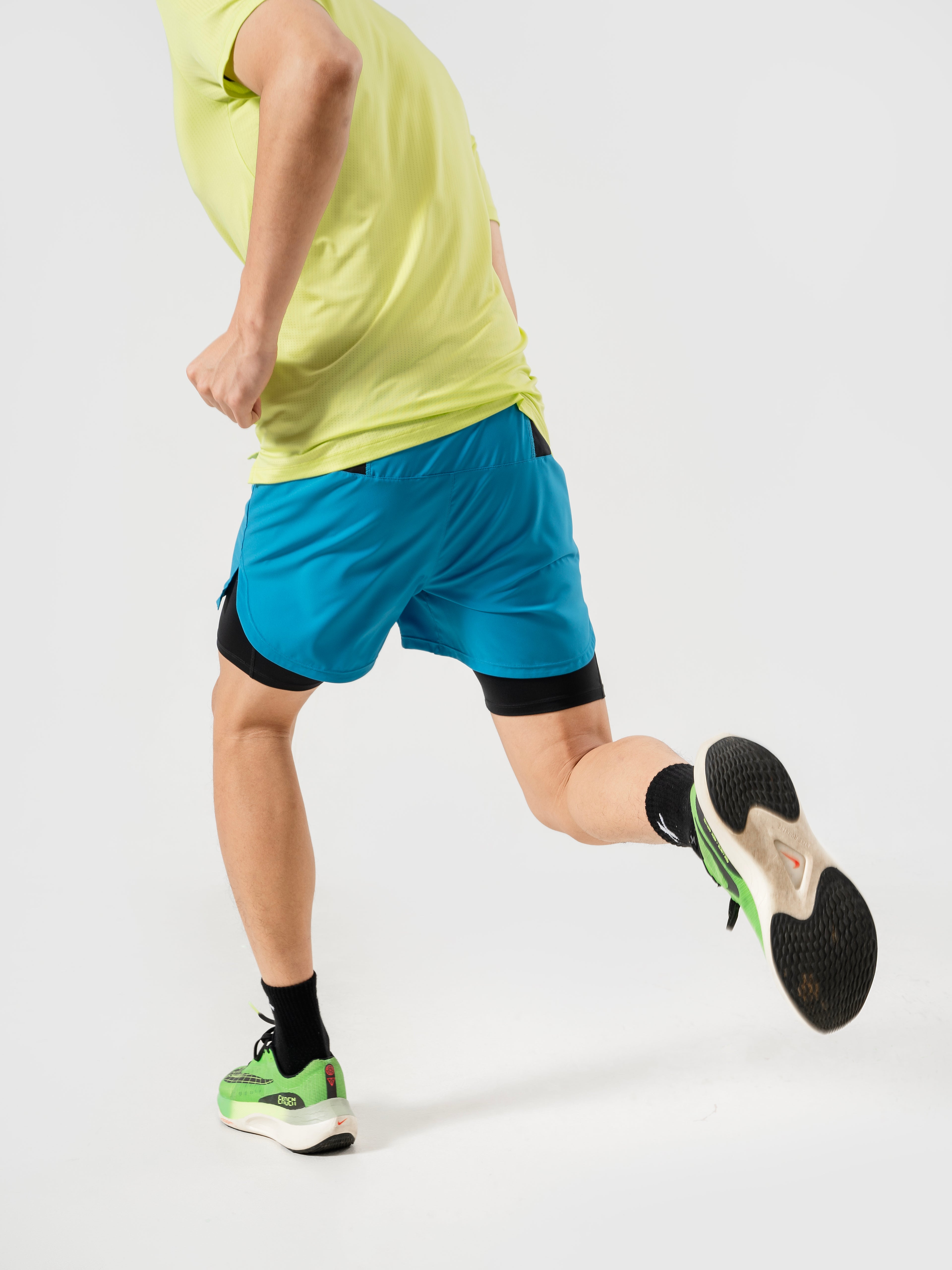 Fast & Free III Running Shorts